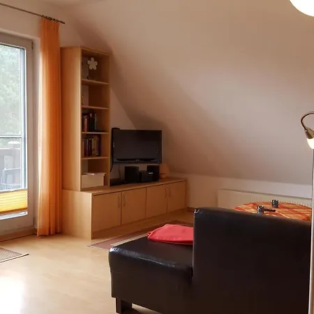 Heinke Im Reetdachhaus Cc * 科尔平塞