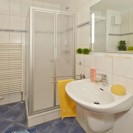 Heinke Im Reetdachhaus Cc 科尔平塞