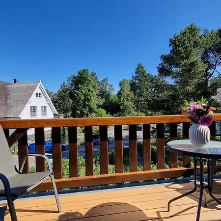 Heinke Im Reetdachhaus Cc 公寓