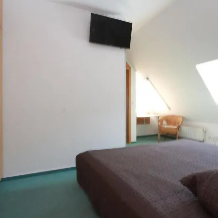 Heinke Im Reetdachhaus Cc *